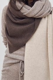 ANNABELLA SCHAL