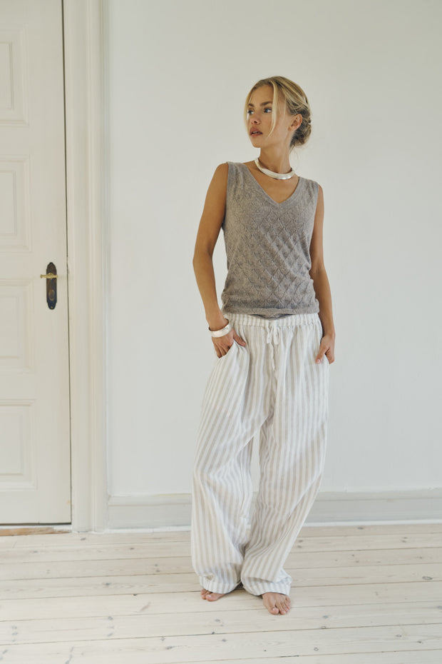 CECILIE HOSE