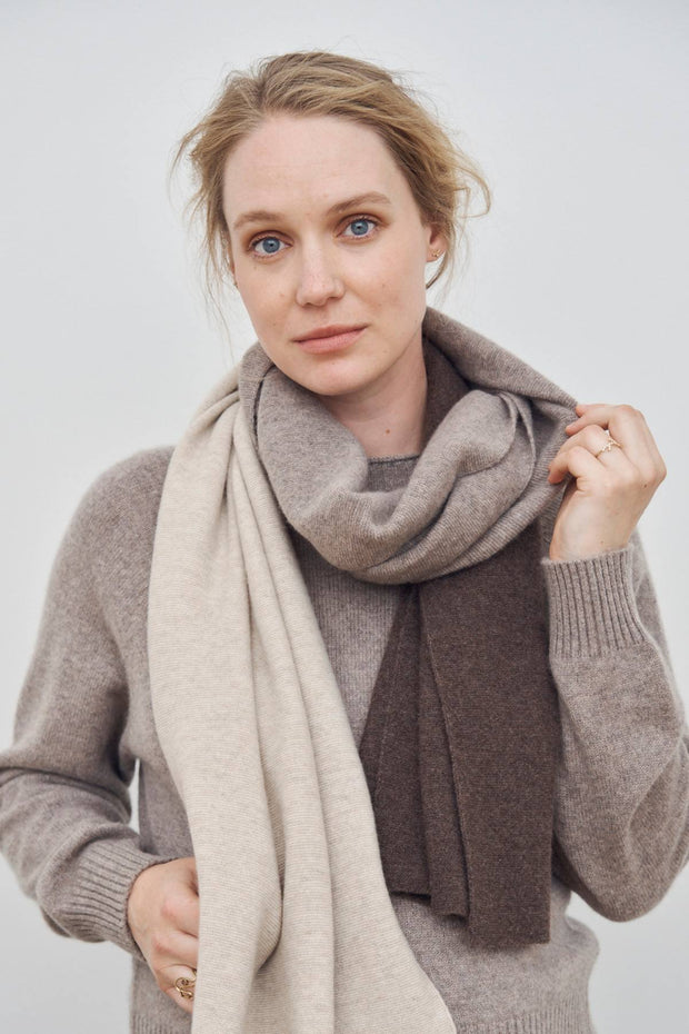 ANNABELLA SCHAL