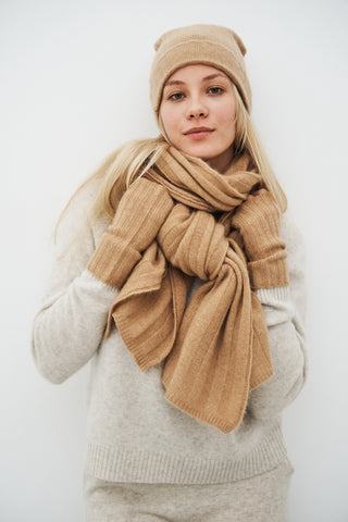 HANNAH SCHAL
