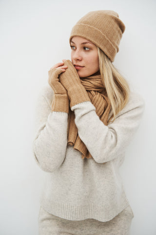 SARA MÜTZE