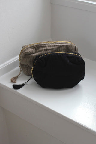FAYE POUCH