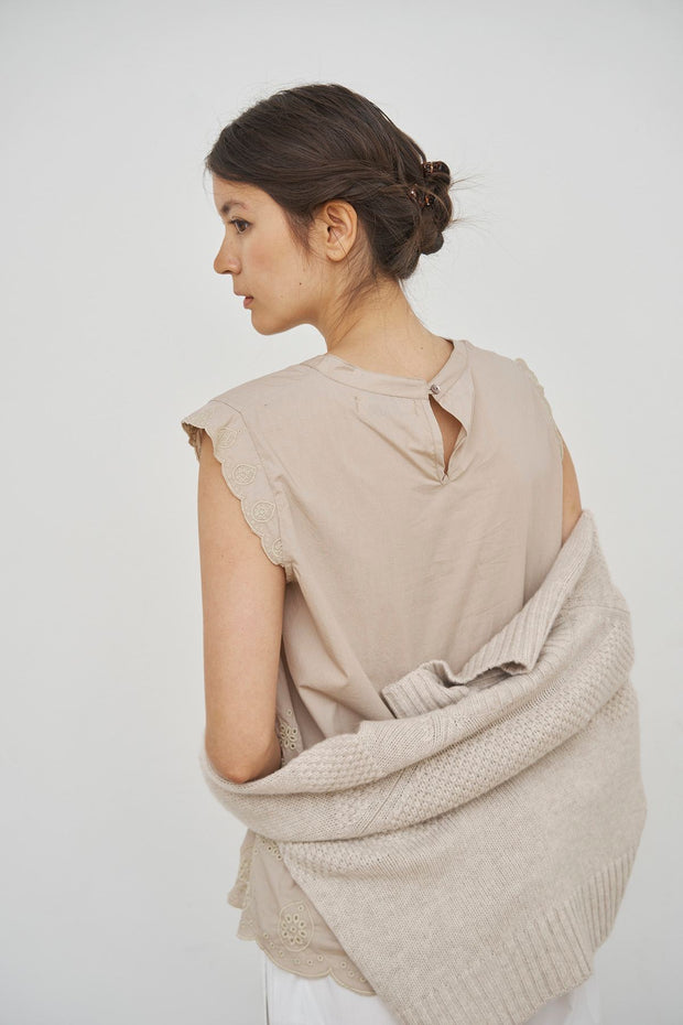 FLORA BLATT-TOP