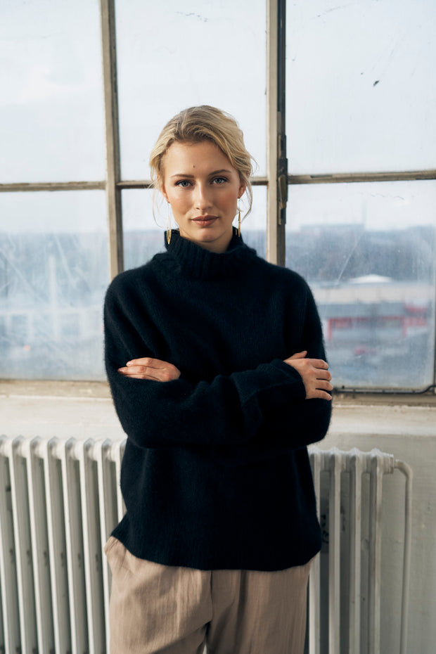 HANNE ROLLKRAGENPULLOVER