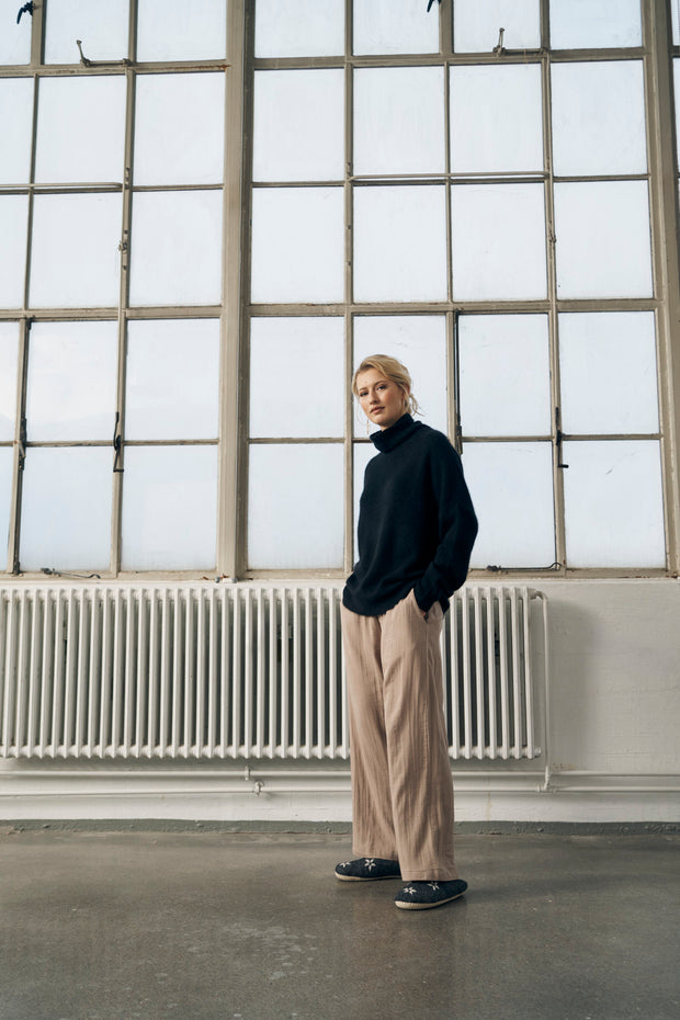 HANNE ROLLKRAGENPULLOVER