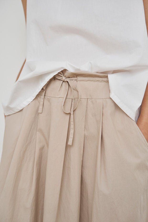 LAURA PLEATED ROCK