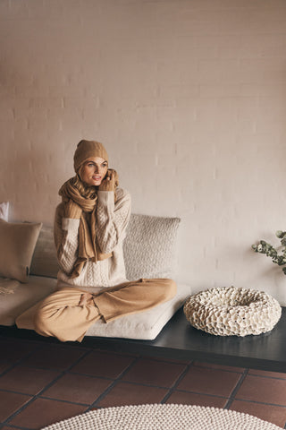 HANNAH SCHAL