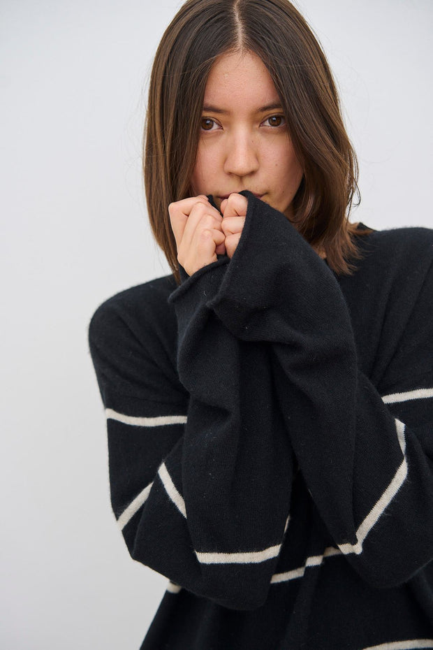 SEA STRIPE PULLOVER
