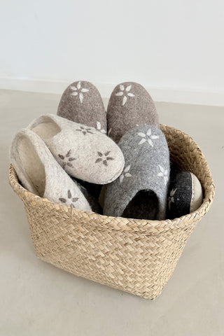 WARM FEET FILZHAUSSCHUHE